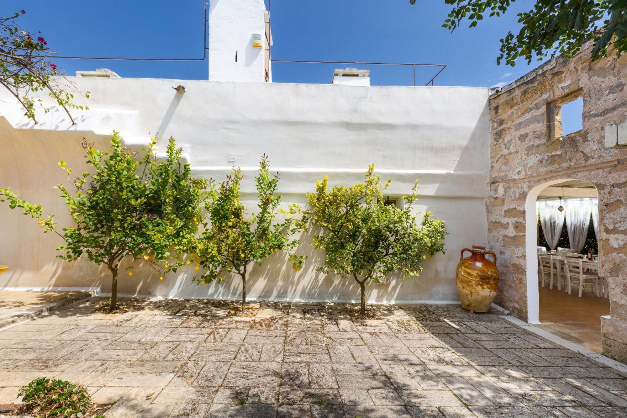 Masseria Li Capperi By Perle Di Puglia Алеціо Екстер'єр фото